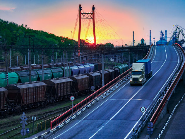 Train (intermodal) shipping freight